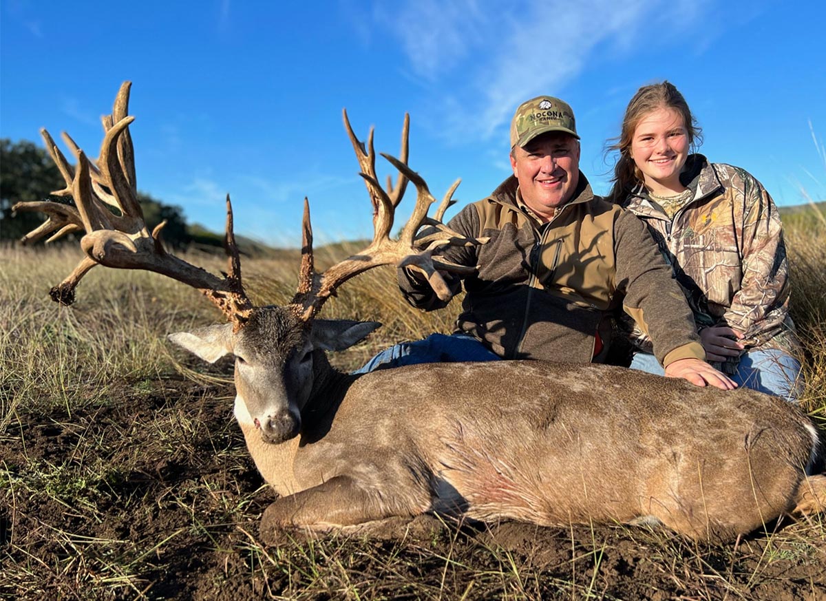 Texas Whitetail Deer Hunts